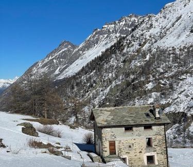 Rhemes-Notre-Dame Apartment | Le Village De Fours