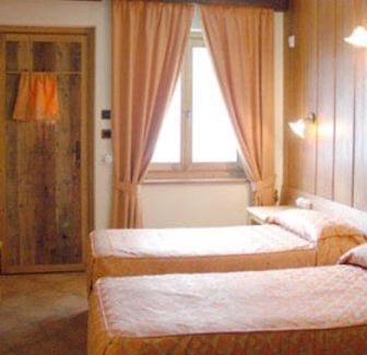 Montjovet House | Le Village