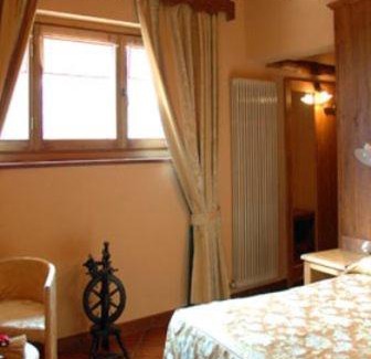 Montjovet House | Le Village