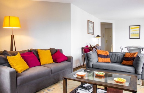 Poitiers Apartment | Le Vintage - Grand Appartement hypercentre