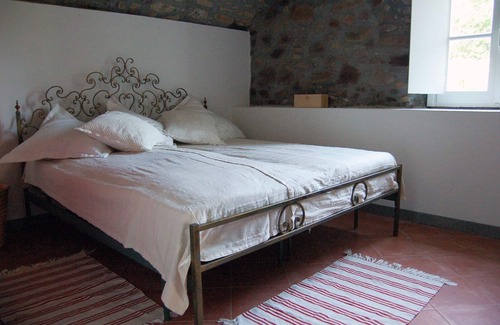 Sesta Godano Condo | Le Volte, romantic apartment, 2+1 pers., terrace, garden