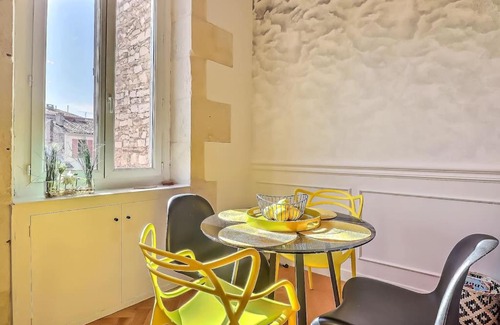 Faubourg Apartment | Le Yellow - Central - Climatisé