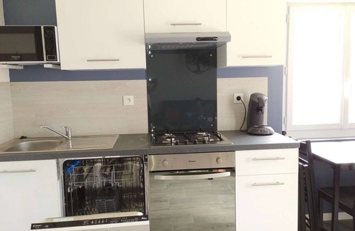 Chasseneuil-du-Poitou Apartment | Le232 fr Meublé 4 Personnes Draps, Serviettes et Ménage Inclus