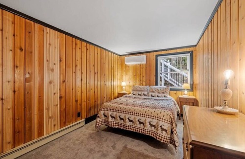 Thornton House | Leaf Peepers Paradise | White Mountains Chalet
