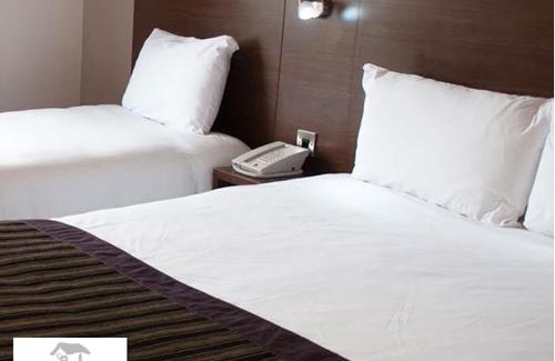 Stourport-on-Severn Hotel | Leaking Well, Dunhampton