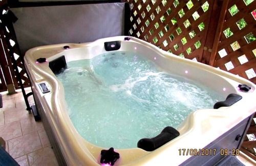 Lamentin House | Lecres St Ange Elie Gites with Spa