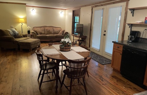 Negreet Cabin | LEDO HIDEAWAY - TOLEDO BEND WATERFRONT