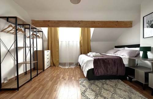 Leeds House | Leeds Cosy House, Free parking, Close to Leeds centre, Pet friendly