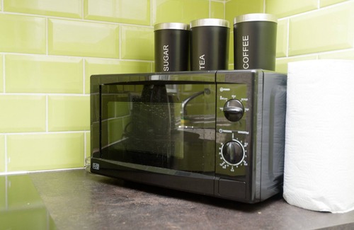 Leeds Apartment | Leeds One Bed Apartment sleeps 2 Kirkstall House