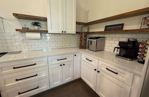 Cedar House | Leelanau Day Tripper - Modern Barndominium Retreat | Sauna Bikes Beaches W