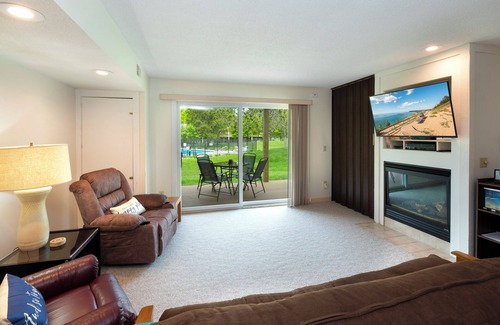 Cedar Condo | Leelanau Wine Country Condo, 2 Bedroom, 3 Bath, Outside Heated Pool, A/C