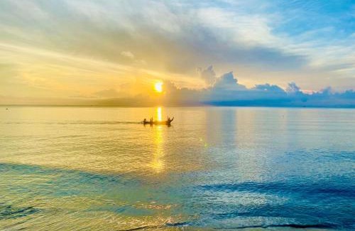 Tha Sala House | Leelavadee Villa Sea Views