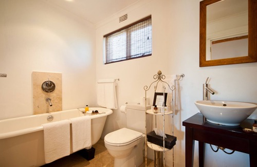 Paterson Cabin | Leeuwenbosch Shearers Lodge