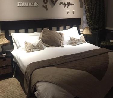 Caledon House | Leeuwenhof Guesthouse