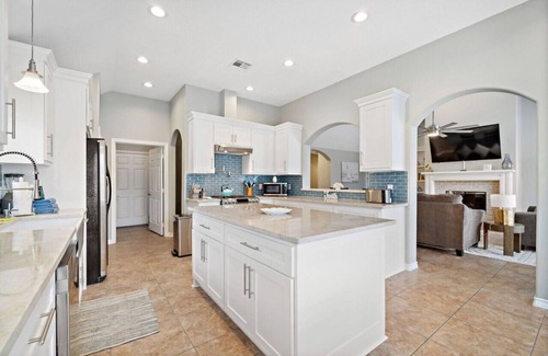 Clear Lake Shores House | Leeward - Baybreeze Grove