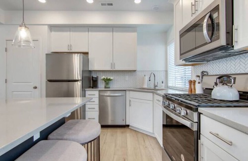 Lehi House | Lehi Contemporary Silicone Home