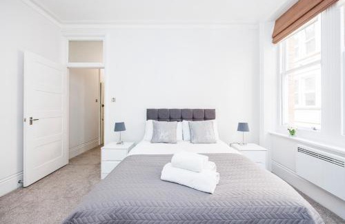 London City Centre Apartment | Leicester Square Apartment