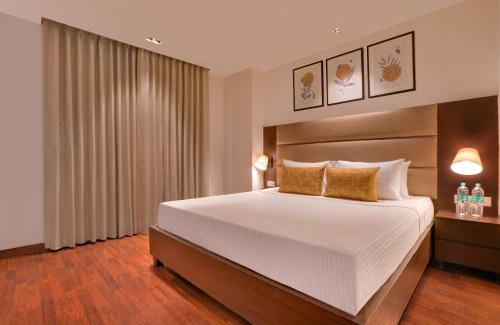 Noida Hotel | Lemon Tree Hotel, Noida