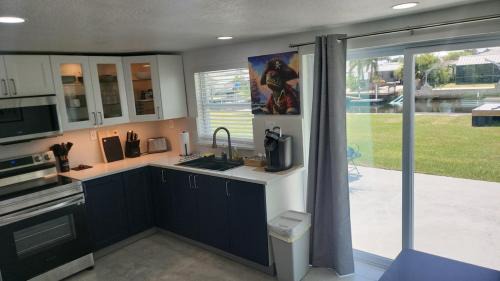 Pleasure Isles House | Lemon Tree Retreat