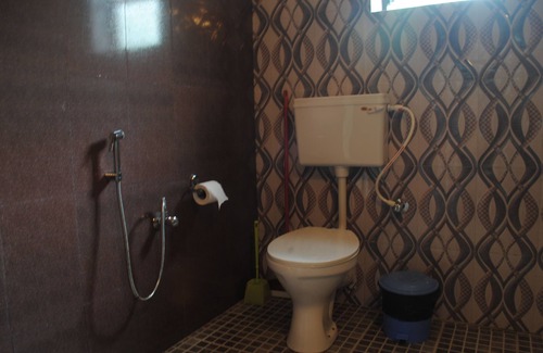 Calangute House | LEMONDROP TWIN BEDDED ROOM with open terrace