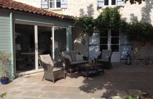 Palluaud House | Lemonie Farmhouse