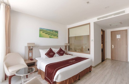 Tran Phu Beach House | LeMore Hotel-Senior City View