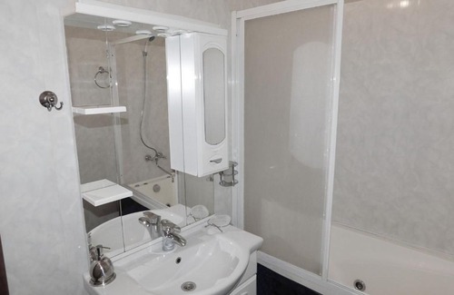 Magnitogorsk Apartment | Leningradskaya 35