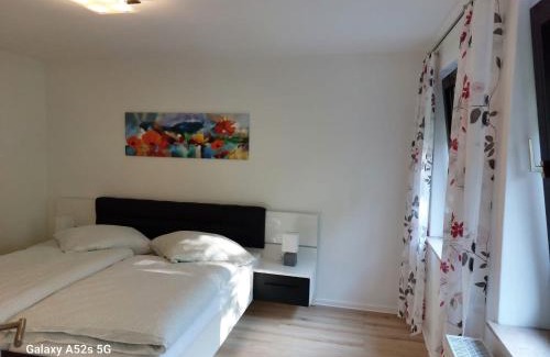 Finnentrop Apartment | Lenne-Blick Ferienwohnung