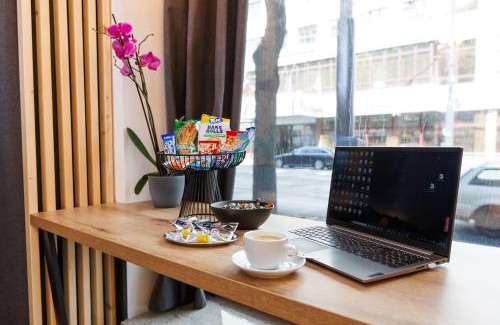 Old Town Apartment | LEO Apartment Suite & Private SPA Zone - Old City