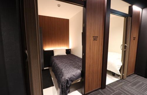 Funabashi Hotel | LEO YU Capsule Hotel Nishifunabashi