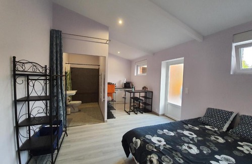 Beaurepaire-sur-Sambre Apartment | Les écureuils