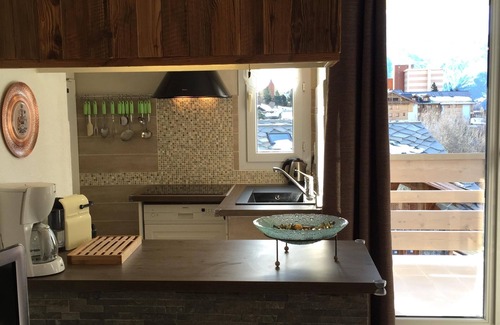 Mont-de-Lans Apartment | LES 2 ALPES TB APPART 85M2 3 BEDROOMS WIFI ON THE SLOPES