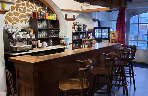 Chenay Hotel | Les 3 Pigeons