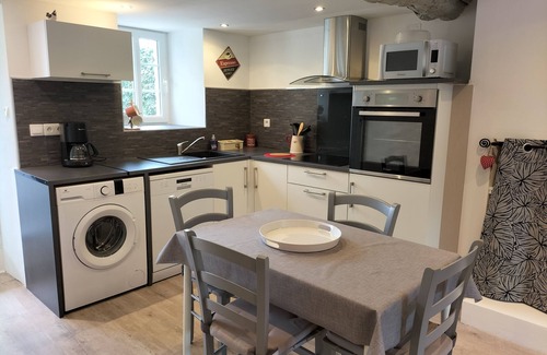 Donnay House | "les 3 Pommiers" : Gîte en Suisse Normande