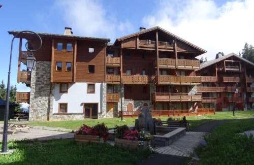 Prapoutel Apartment | les 7 laux immobilier chalet A