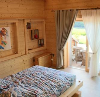 Vuisternens-devant-Romont Bed & Breakfast | Les Abeilles