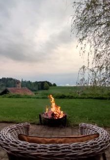 Vuisternens-devant-Romont Bed & Breakfast | Les Abeilles