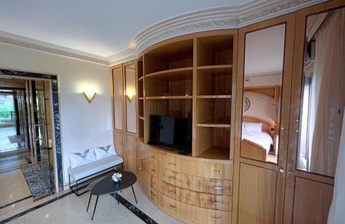 16th Arrondissement House | Les Amoureux de Paris
