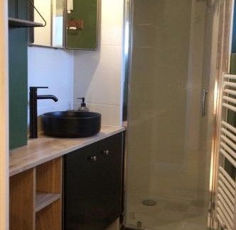 Quimper Apartment | Les Appartements du 31 - Centre Ville - 2è étage - 50 m2