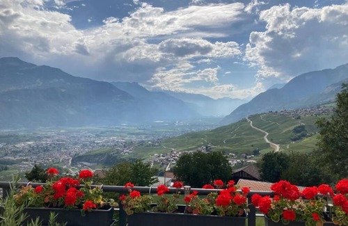 Chandolin-près-Savièse House | Les balcons du Rhône - Superior Queen Room with Two Queen Beds - 5 guests