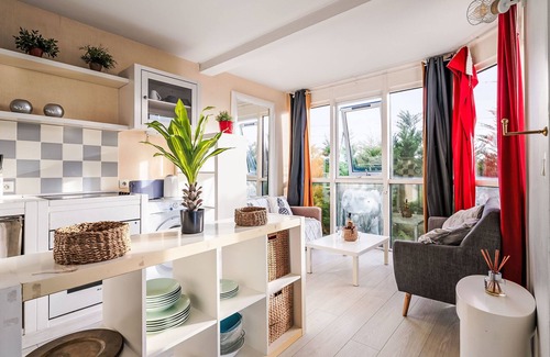 La Richardais Apartment | Les Balcons de la Rance by Interhome
