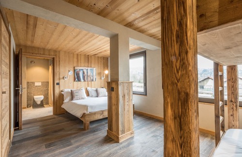 Barberaz Hotel | Les Cabanes de La Maison Rouge