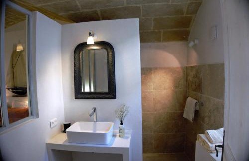Uzes Apartment | Les Canisses, magnifique appartement avec terrasse au cœur d'Uzès