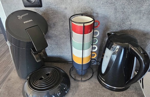 Bastide Saint-Louis Apartment | Les Capucins Cité Médiévale à 15 min – Piscine & Parking Privé