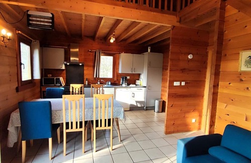 Vireux-Wallerand House | LES CHÊNES - VIREUX WALLERAND