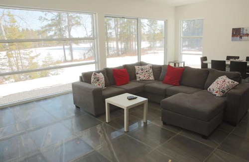 Saint-Ludger-de-Milot Ski Chalet | Les Chalets du Lac Serein -Serein-