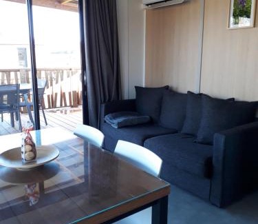 Condat-sur-Trincou House | Les Chalets du Moulin de Valade