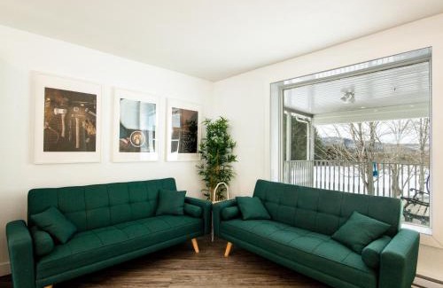 Saint-Leonard-de-Portneuf Ski Chalet | Les Chalets Tourisma - Maison de campagne avec spa privé - La Familiale