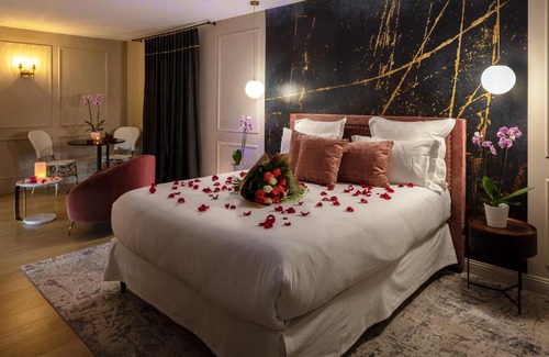 Aix-en-Provence House | Les Chambres Romantiques - Suite JACUZZI Privatif, Domaine Aixois d'exception