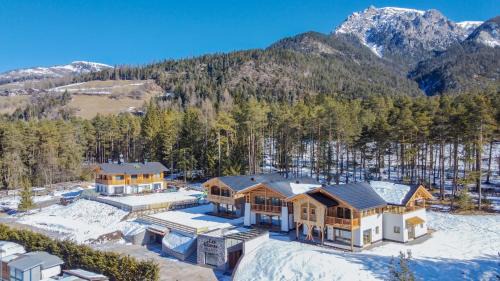 Mareo Apartment | Les Ciases Chalets Dolomites Apt 1